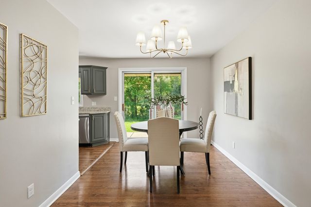 1120 W 54th Avenue, Merrillville, IN 46410