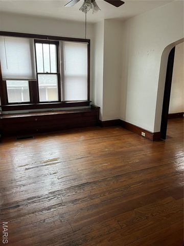 611 Centreville Avenue, Belleville, IL 62220