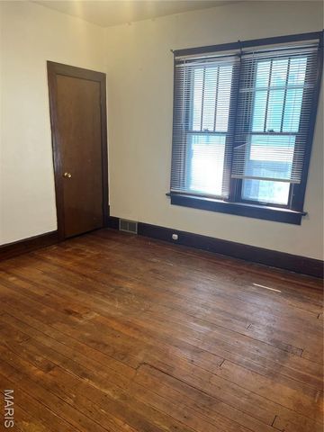 611 Centreville Avenue, Belleville, IL 62220