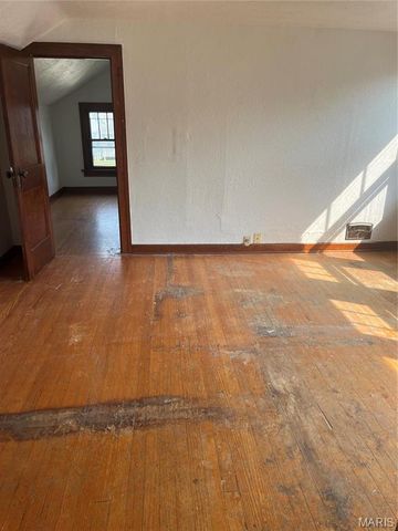 611 Centreville Avenue, Belleville, IL 62220