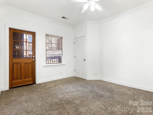 123 S Summit Avenue, Charlotte, NC 28208