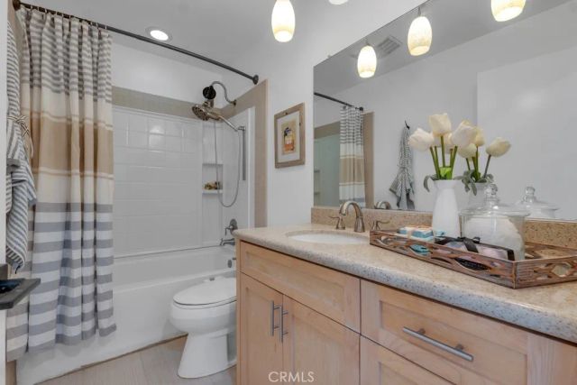 6402 Pinion, Oak Park, CA 91377