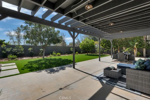 6402 Pinion, Oak Park, CA 91377