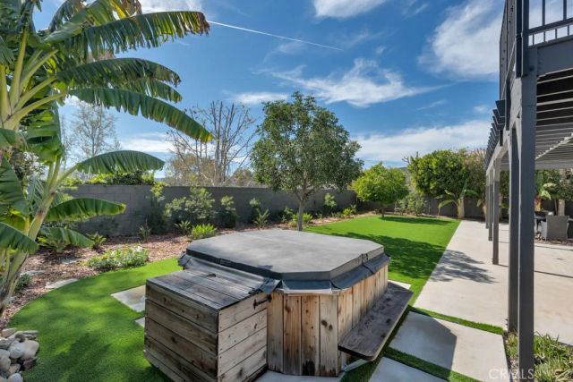 6402 Pinion, Oak Park, CA 91377