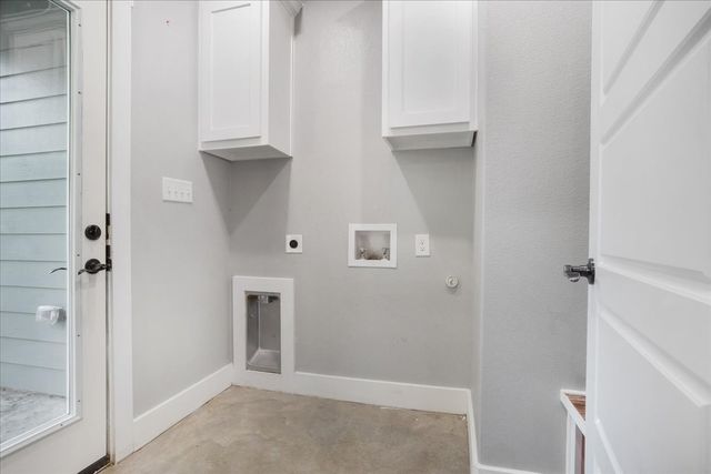 408 W Day Street, Denison, TX 75020