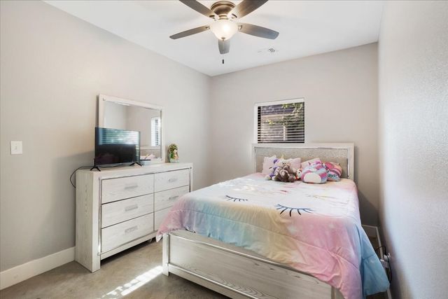 408 W Day Street, Denison, TX 75020