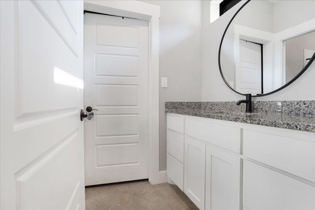 408 W Day Street, Denison, TX 75020