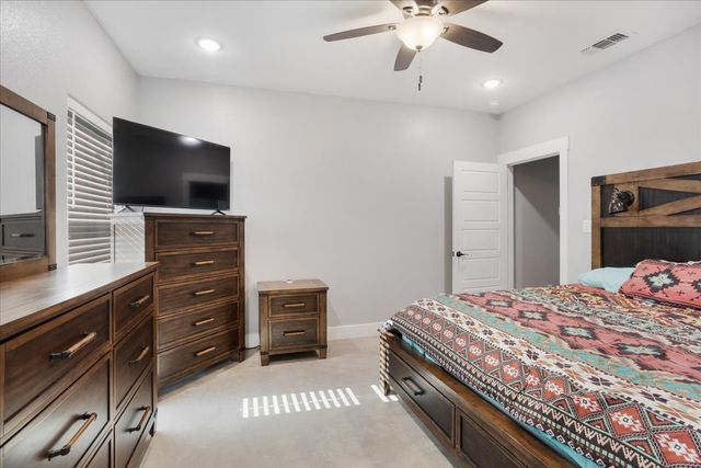 408 W Day Street, Denison, TX 75020