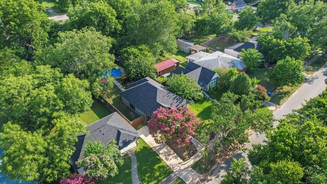 408 W Day Street, Denison, TX 75020