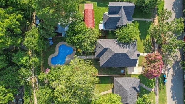 408 W Day Street, Denison, TX 75020