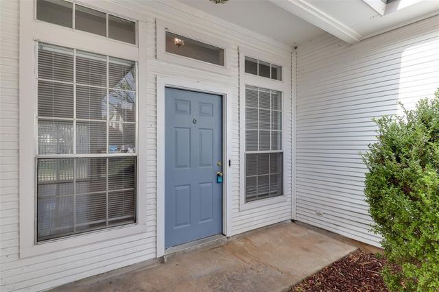 12606 Hunters Chase DR, Austin, TX 78729