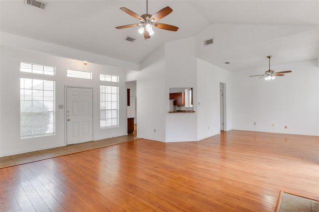 12606 Hunters Chase DR, Austin, TX 78729
