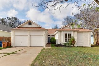12606 Hunters Chase DR, Austin, TX 78729