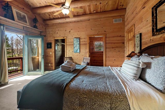 W5782 Ridge ROAD, Elkhorn, WI 53121