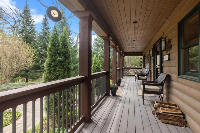 W5782 Ridge ROAD, Elkhorn, WI 53121