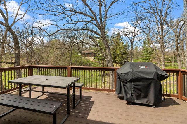 W5782 Ridge ROAD, Elkhorn, WI 53121