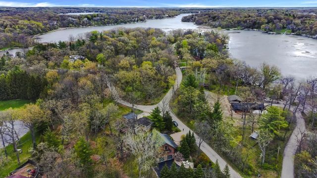 W5782 Ridge ROAD, Elkhorn, WI 53121