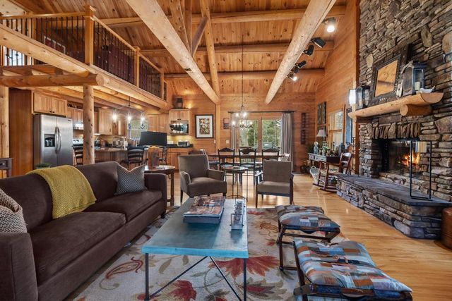 W5782 Ridge ROAD, Elkhorn, WI 53121