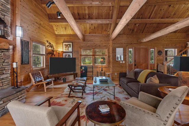 W5782 Ridge ROAD, Elkhorn, WI 53121