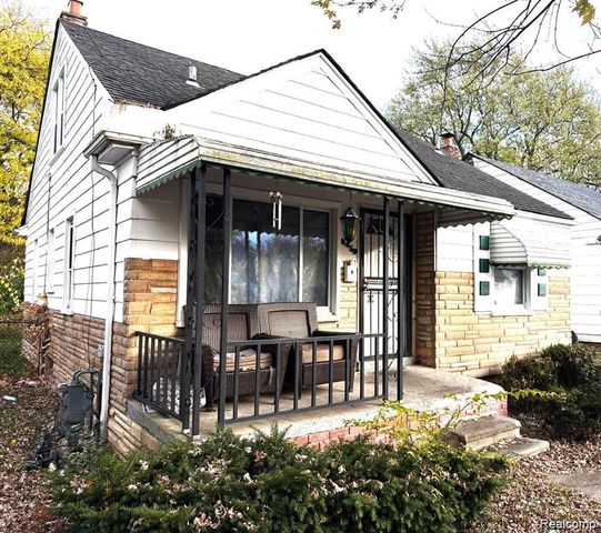 8458 Pierson Street, Detroit, MI 48228