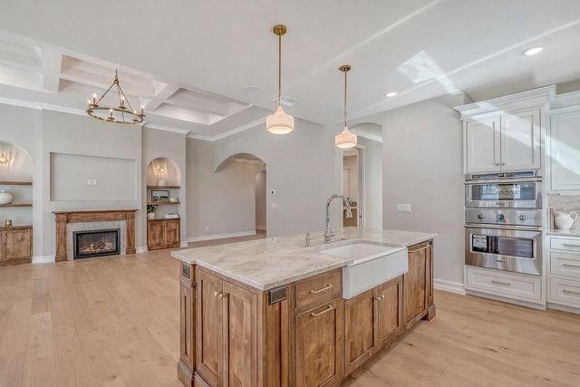 1850 WEBBER STREET, Sarasota, FL 34239