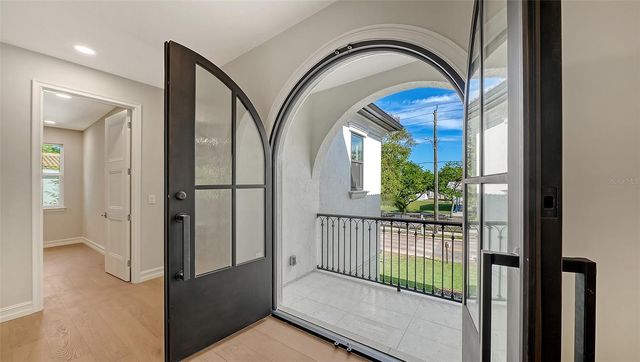 1850 WEBBER STREET, Sarasota, FL 34239