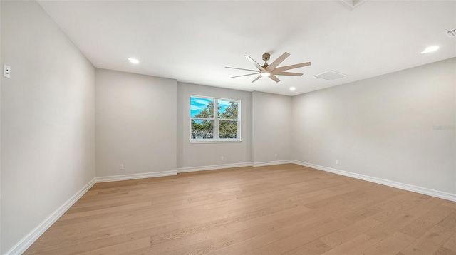 1850 WEBBER STREET, Sarasota, FL 34239