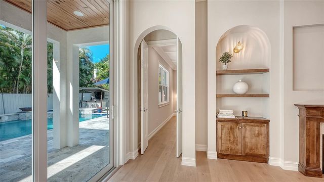 1850 WEBBER STREET, Sarasota, FL 34239