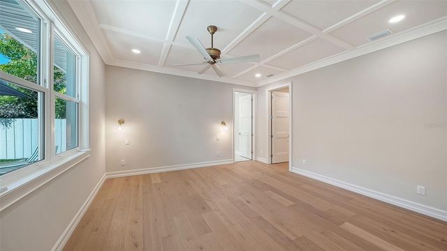 1850 WEBBER STREET, Sarasota, FL 34239