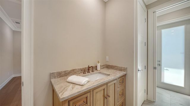 1850 WEBBER STREET, Sarasota, FL 34239