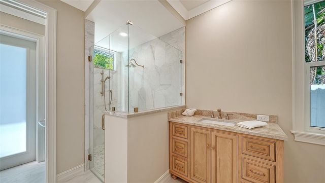 1850 WEBBER STREET, Sarasota, FL 34239