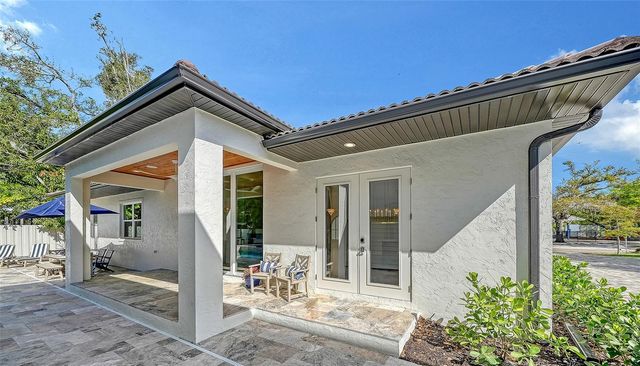 1850 WEBBER STREET, Sarasota, FL 34239