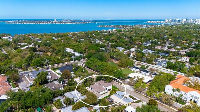 1850 WEBBER STREET, Sarasota, FL 34239