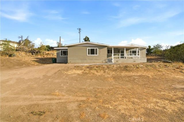 33405 Old State, Hemet, CA 92545