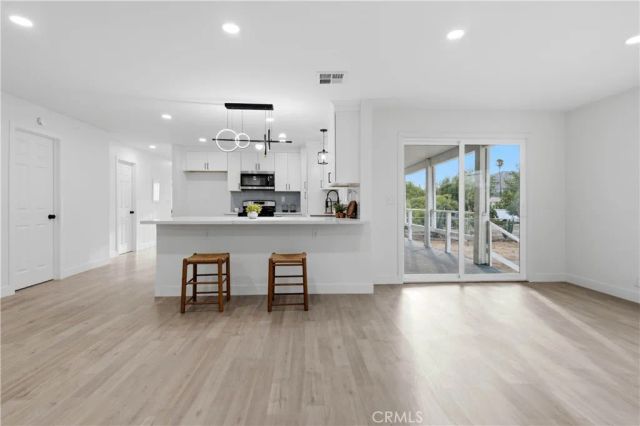 33405 Old State, Hemet, CA 92545