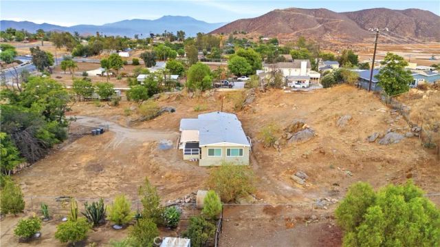 33405 Old State, Hemet, CA 92545
