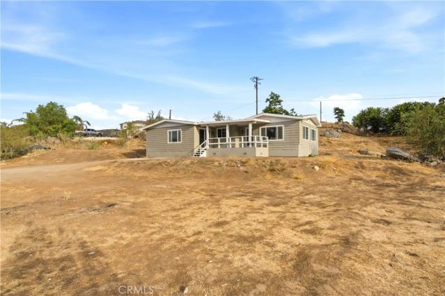 33405 Old State, Hemet, CA 92545