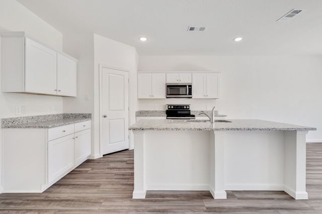 795 Yorkshire Drive, Lavon, TX 75166