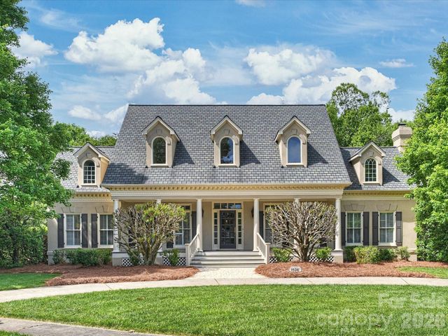 10841 Congressional Club Drive, Charlotte, NC 28277