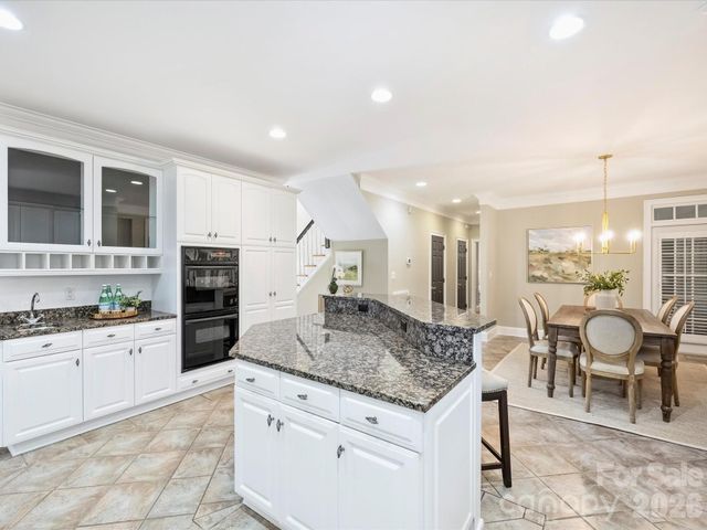 10841 Congressional Club Drive, Charlotte, NC 28277