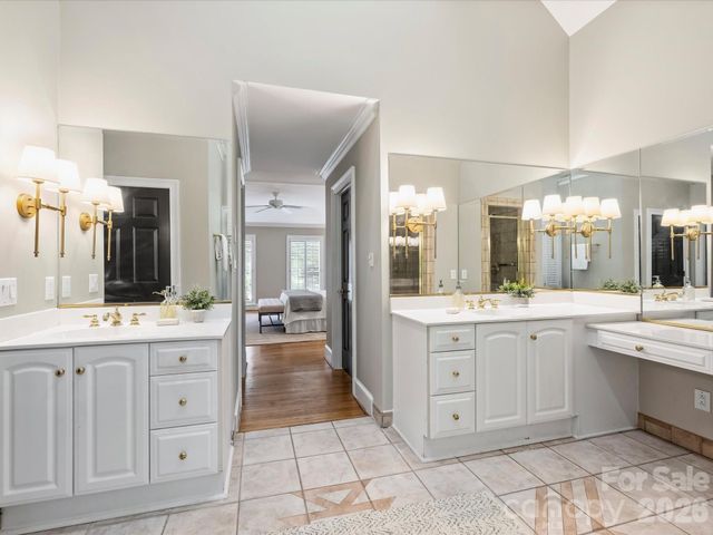 10841 Congressional Club Drive, Charlotte, NC 28277