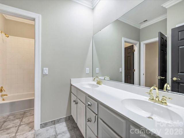 10841 Congressional Club Drive, Charlotte, NC 28277