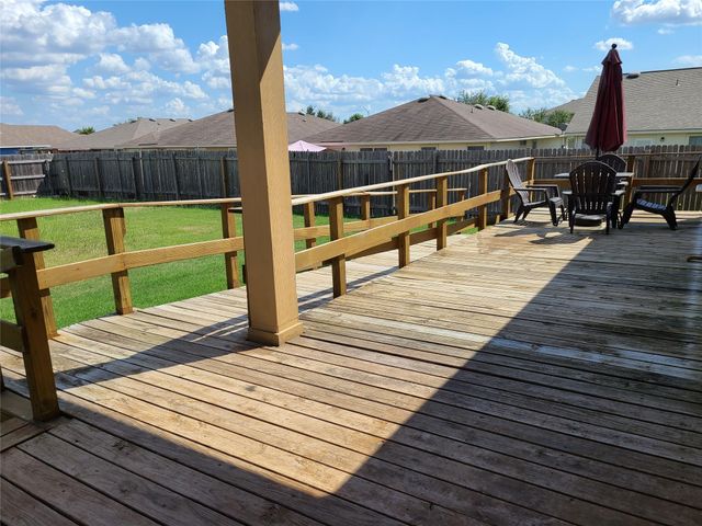 412 Drystone TRL, Liberty Hill, TX 78642