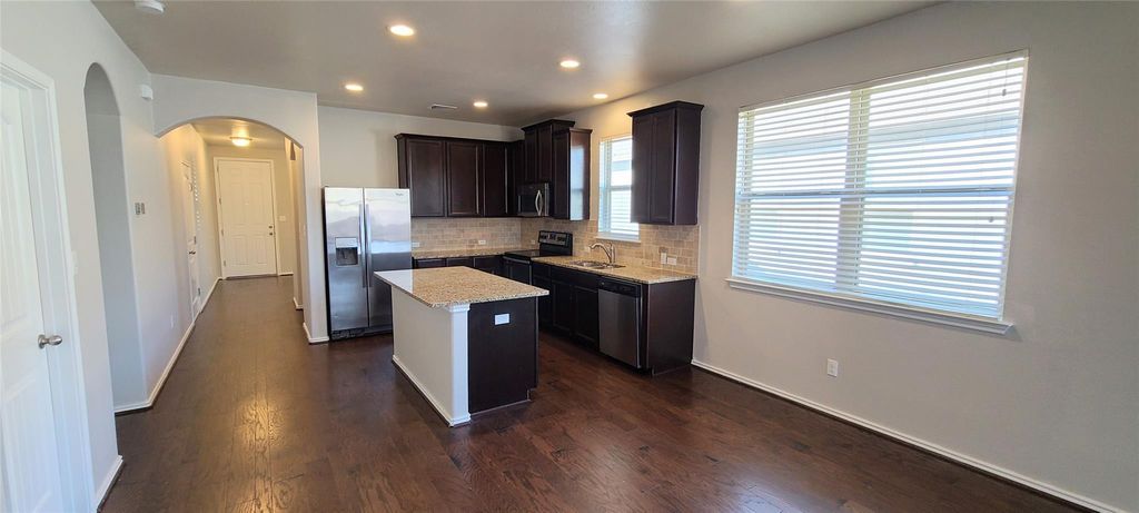 412 Drystone TRL, Liberty Hill, TX 78642