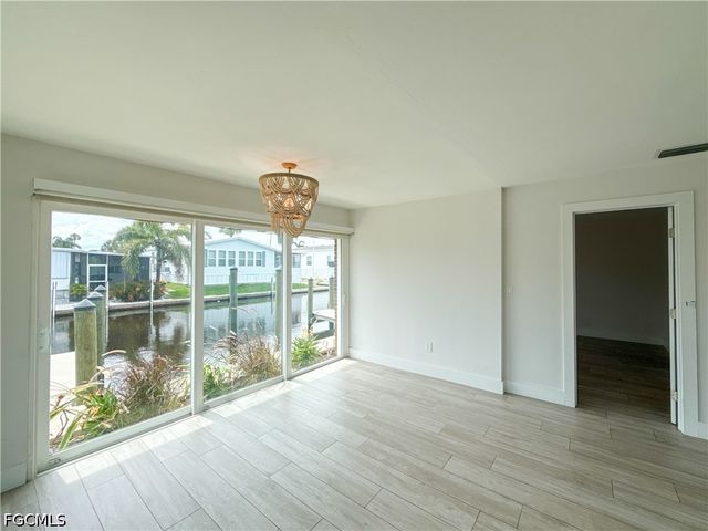 2846 Arbutus ST C2, Naples, FL 34112