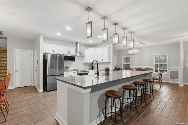 5374 Fallen Oak, Bulverde, TX 78163