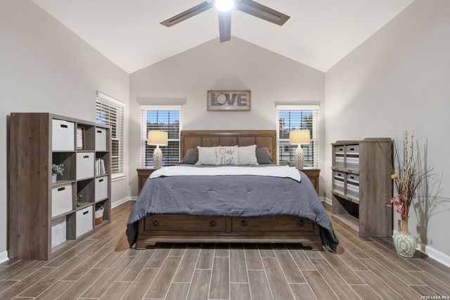 5374 Fallen Oak, Bulverde, TX 78163