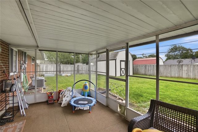 6136 Old Troy Pike, Huber Heights, OH 45424