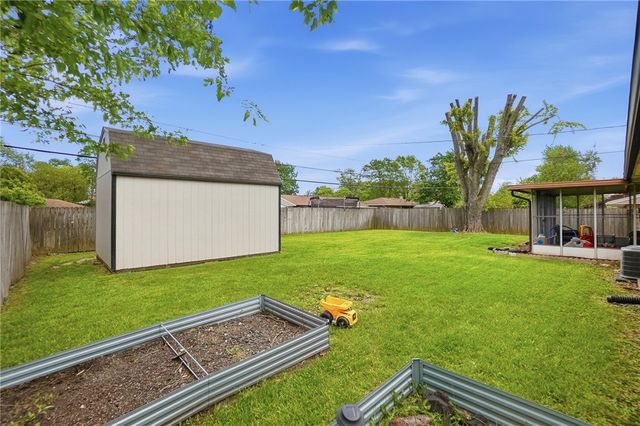 6136 Old Troy Pike, Huber Heights, OH 45424