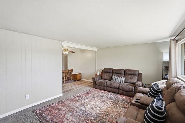 6136 Old Troy Pike, Huber Heights, OH 45424